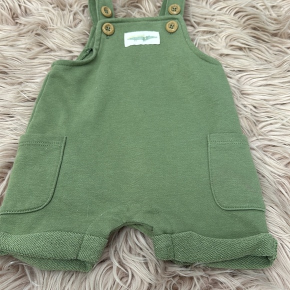 Baby Boy Overall shorts - Picture 2 of 4